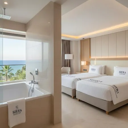 Ξενοδοχείο με διαμερίσματα Siera Luxury 5*