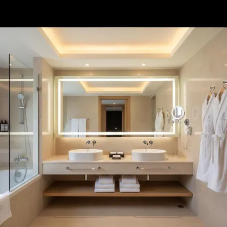 Siera Luxury 公寓式酒店 5*