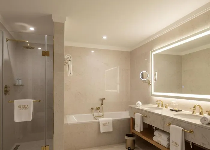 Siera Luxury شقة فندقية أنطاليا